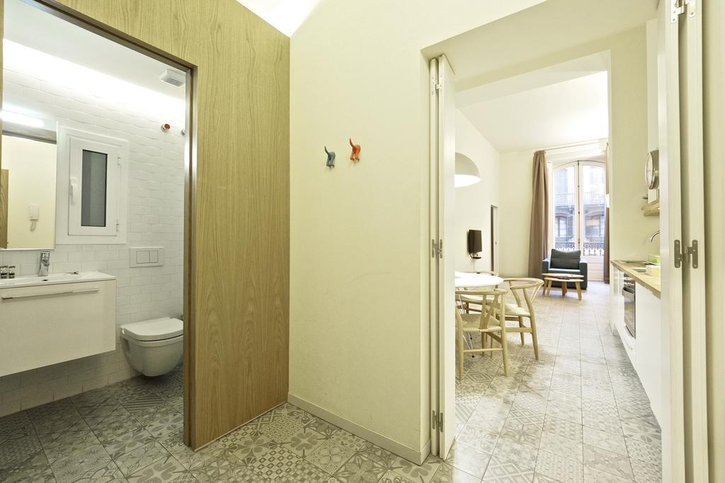 Uma Suites Pau Claris Barcelona Exterior foto