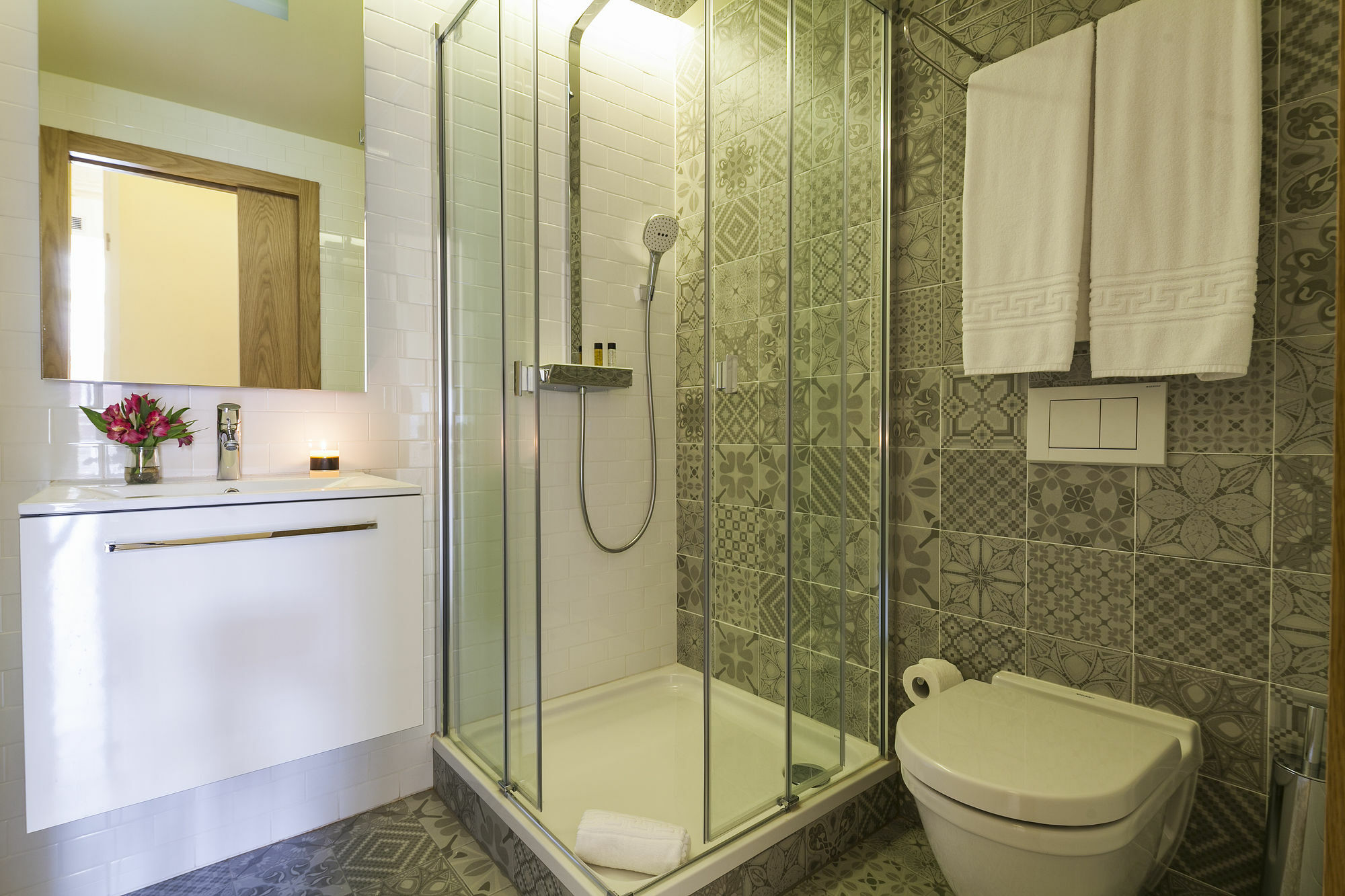 Uma Suites Pau Claris Barcelona Exterior foto