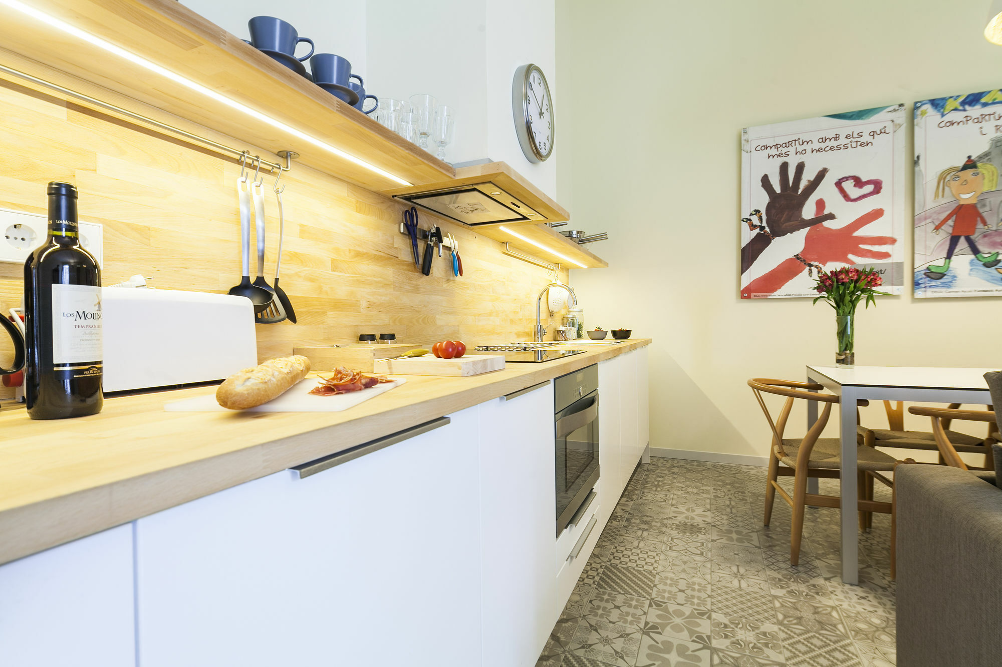 Uma Suites Pau Claris Barcelona Exterior foto